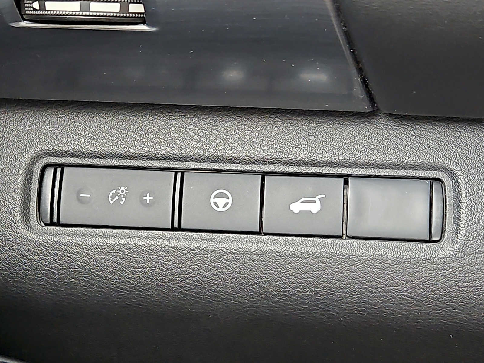 Used 2022 Nissan Pathfinder SL w/ SL Premium Package FWD image 26