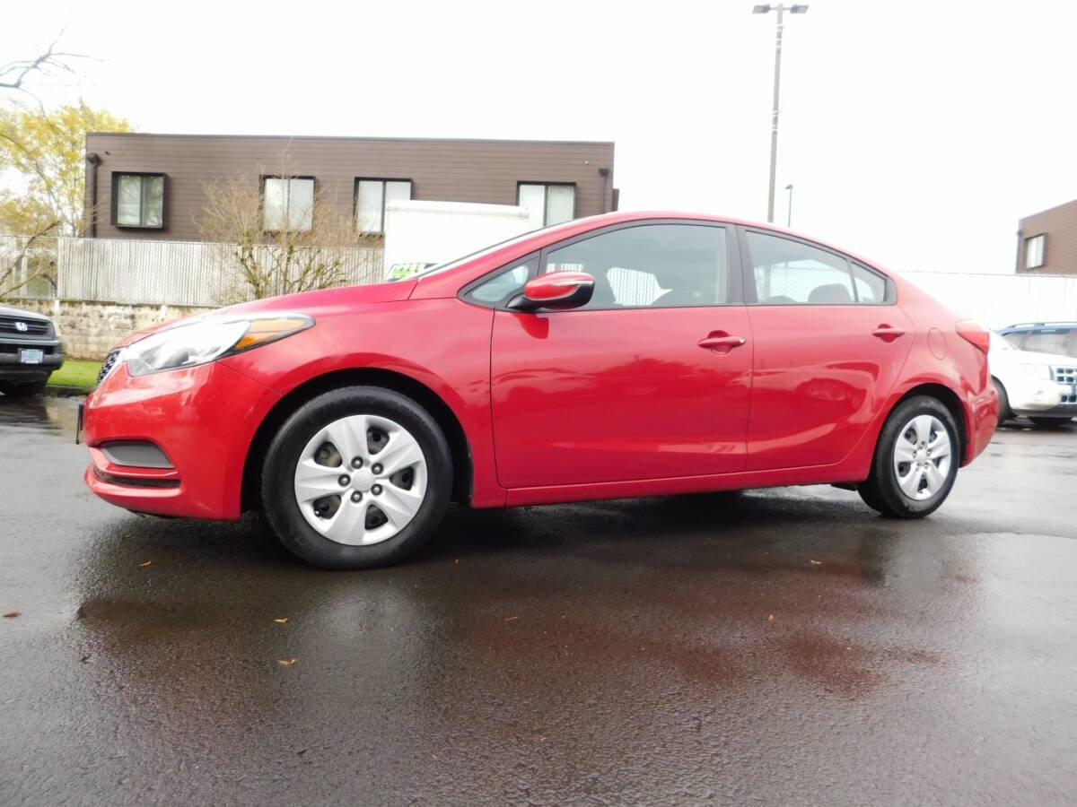 Used 2016 Kia Forte LX w/ LX Popular Package image 4