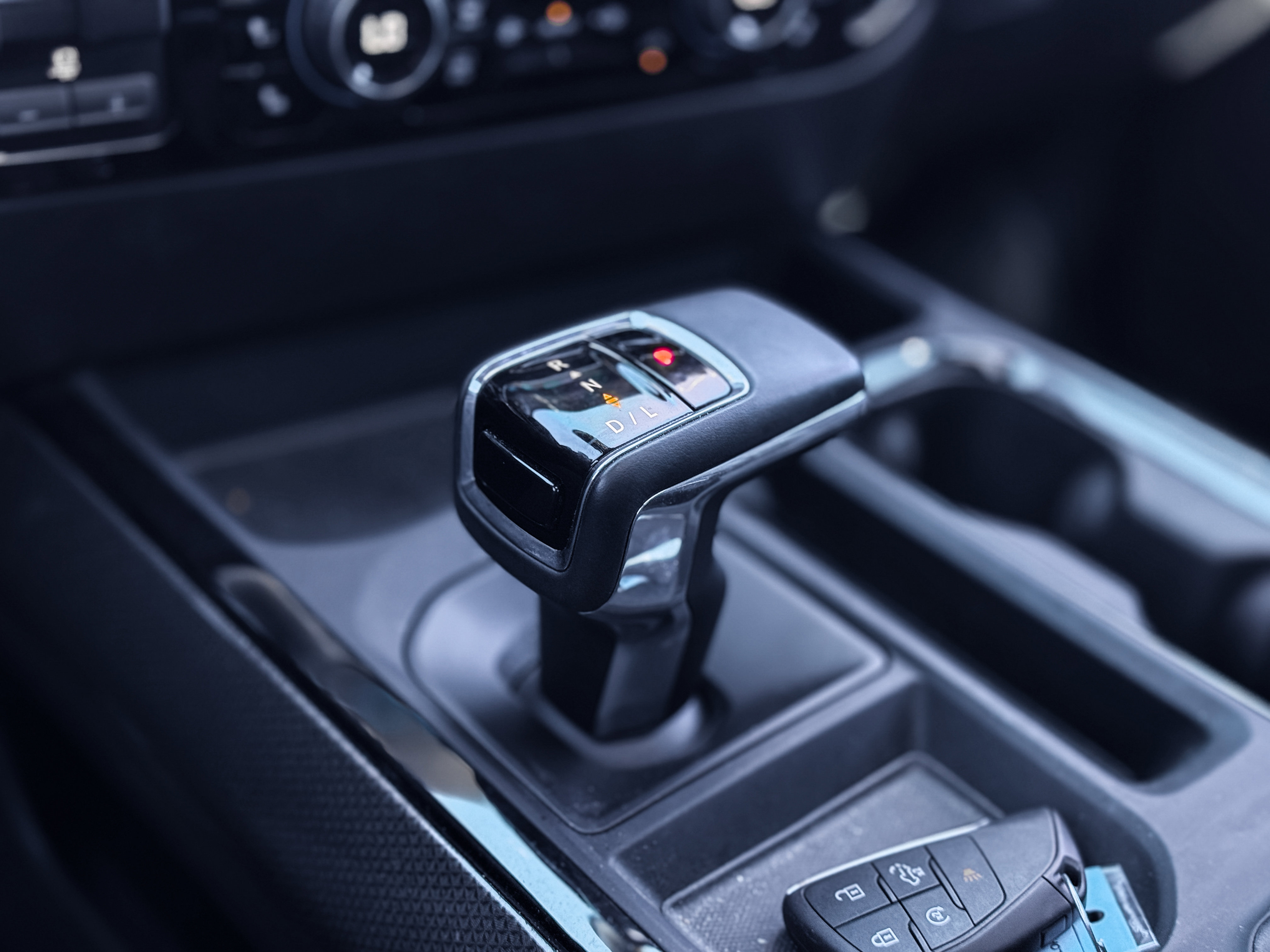 Used 2025 Chevrolet Silverado 1500 ZR2 w/ Technology Package image 16