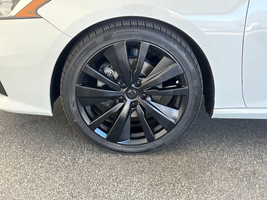 Used 2019 Nissan Altima 2.5 SR FWD image 27