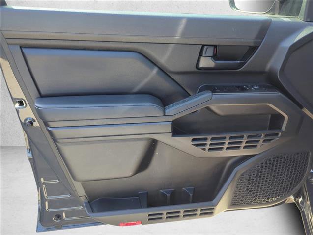 Certified 2025 Toyota Tacoma SR image 9