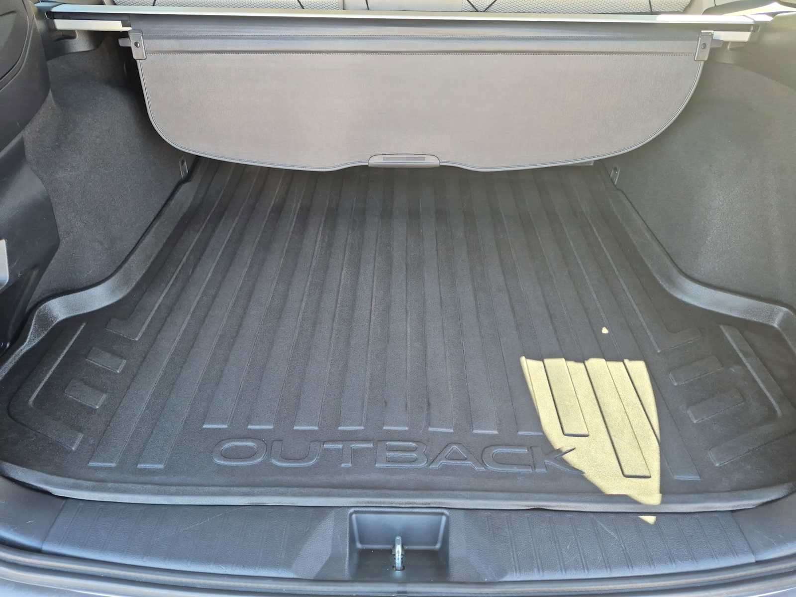 Used 2015 Subaru Outback 2.5i Premium AWD/4WD image 32