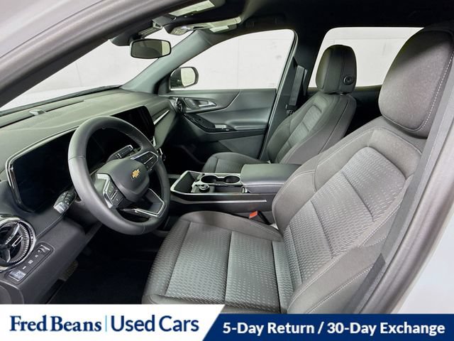 Used 2026 Chevrolet Equinox LT AWD/4WD image 28