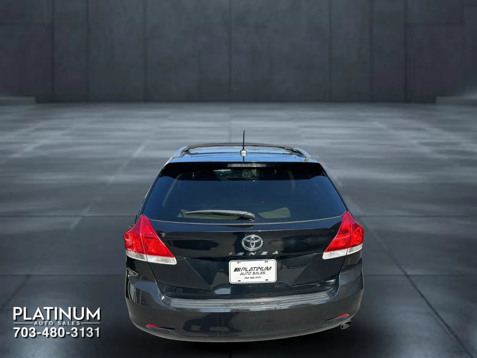 Used 2011 Toyota Venza FWD image 7