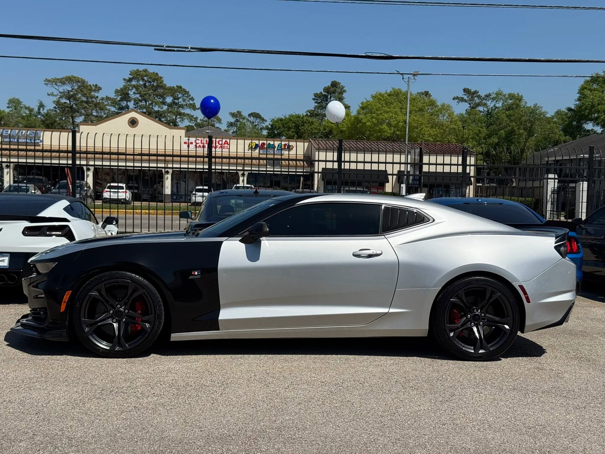 Used 2019 Chevrolet Camaro SS RWD image 10