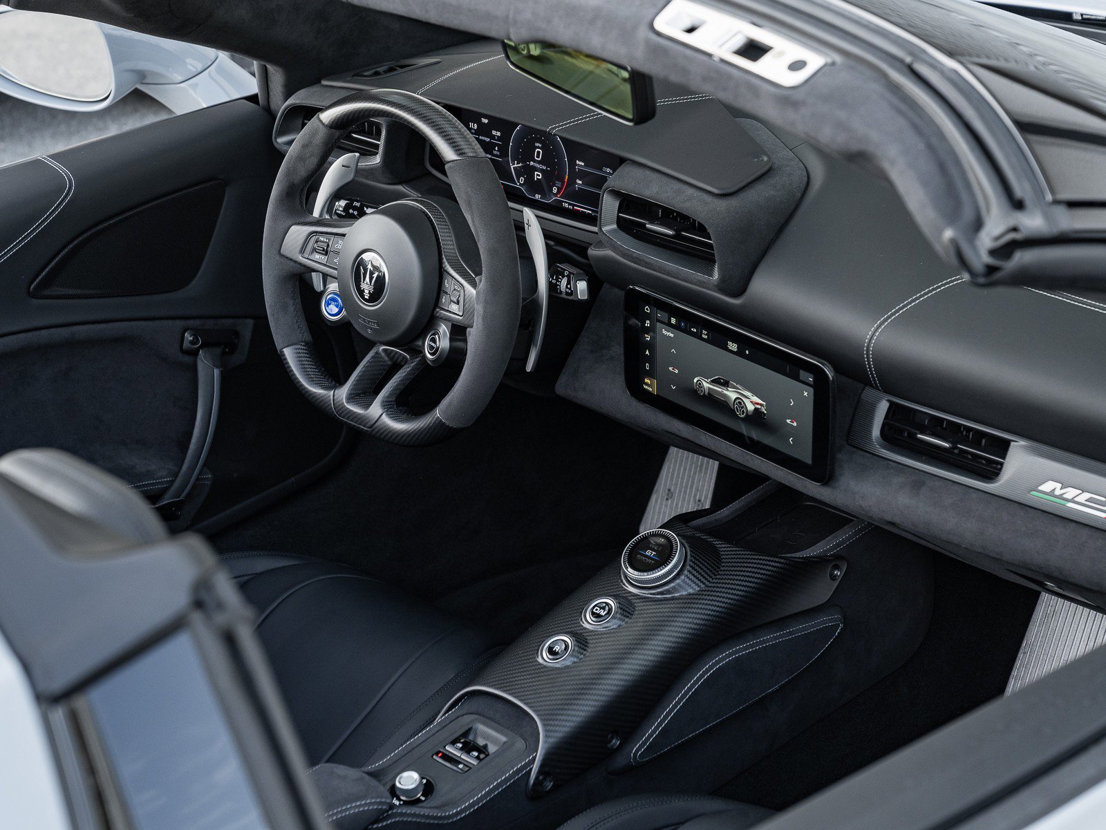 Used 2023 Maserati MC20 Spyder image 6