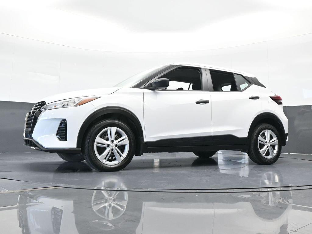 Used 2025 Nissan Kicks Play S image 50