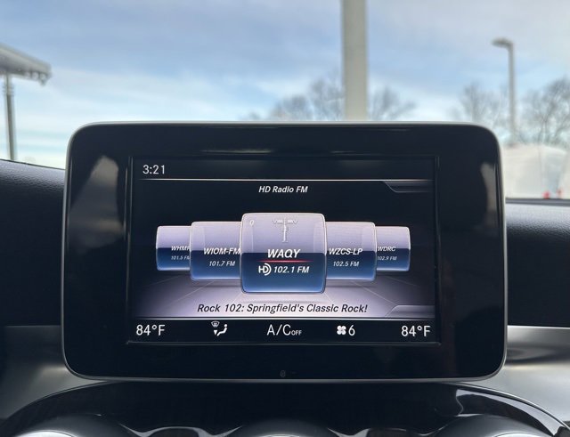 Used 2018 Mercedes-Benz GLC 300 4MATIC image 19