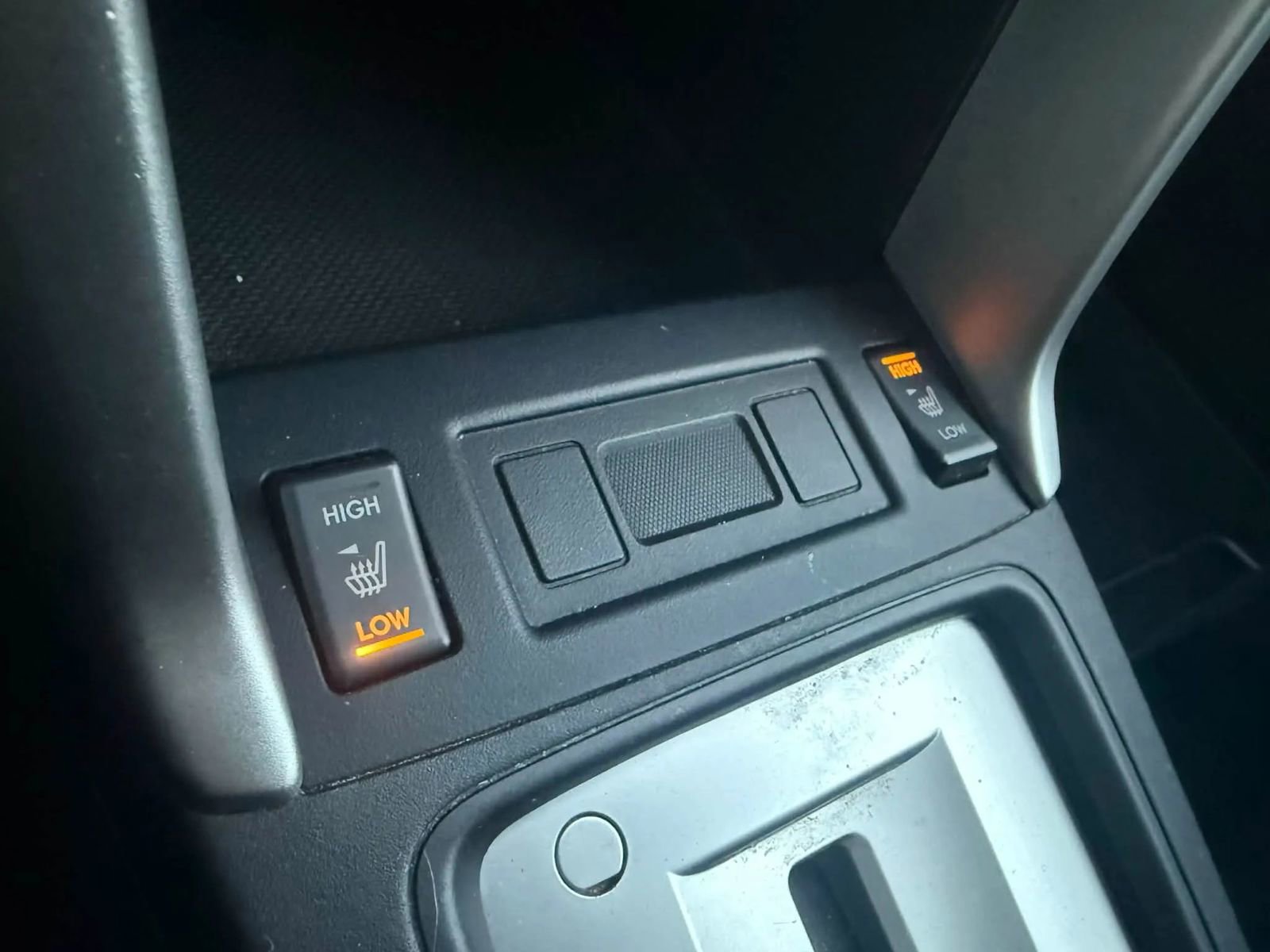 Used 2015 Subaru Forester 2.5i Premium w/ All-Weather Package image 16