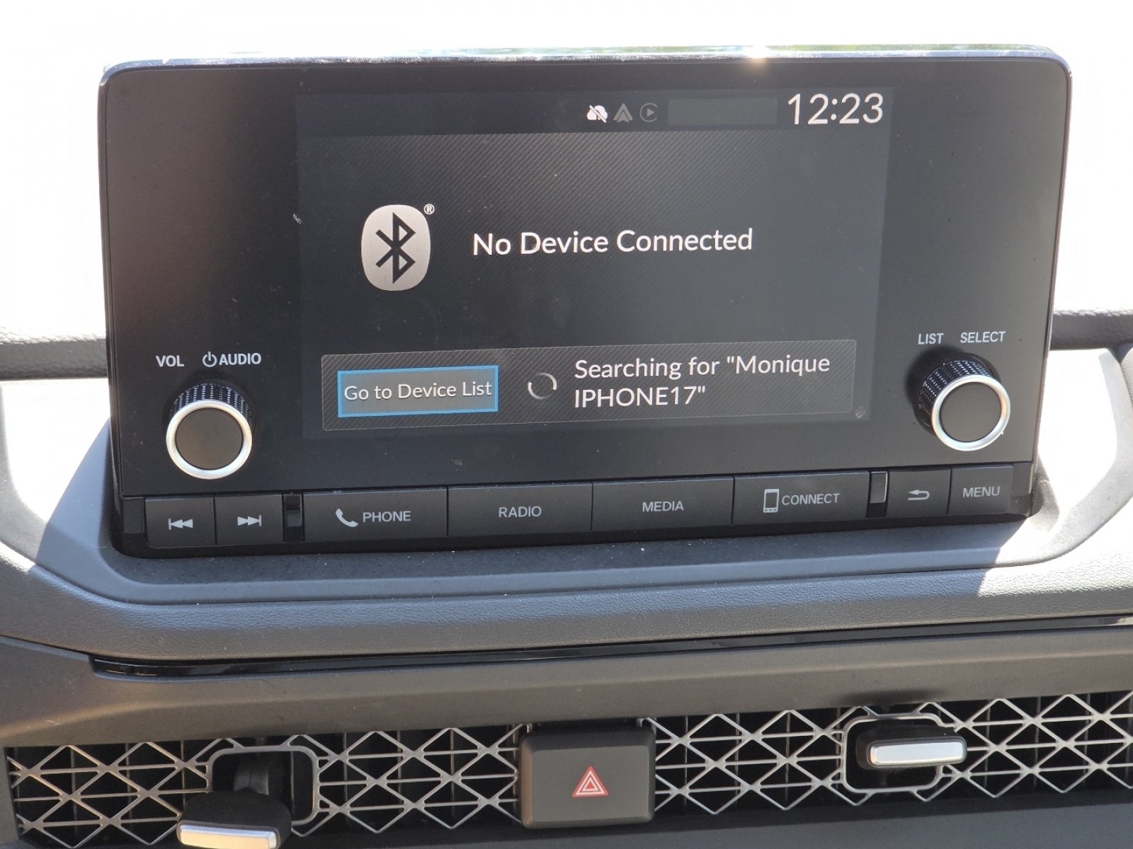 Certified 2025 Honda Accord SE image 8