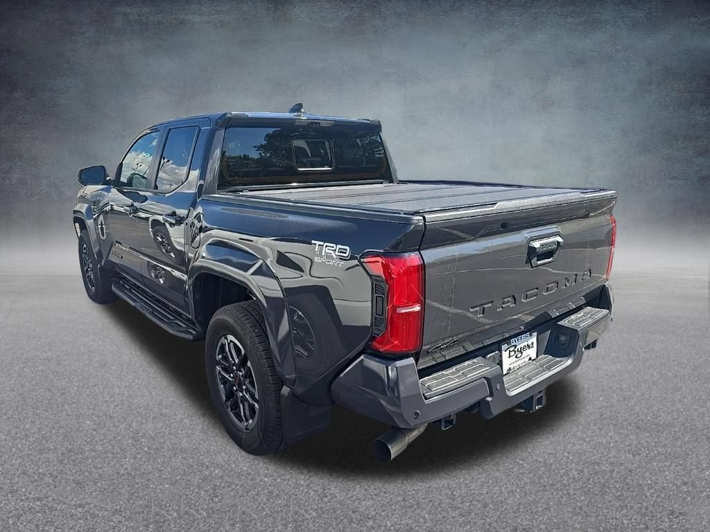 Used 2025 Toyota Tacoma TRD Sport w/ TRD Sport Premium Package AWD/4WD image 5