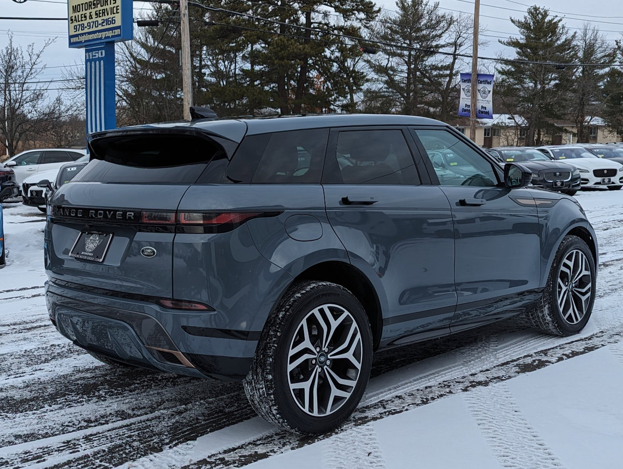 Used 2022 Land Rover Range Rover Evoque R-Dynamic S image 7