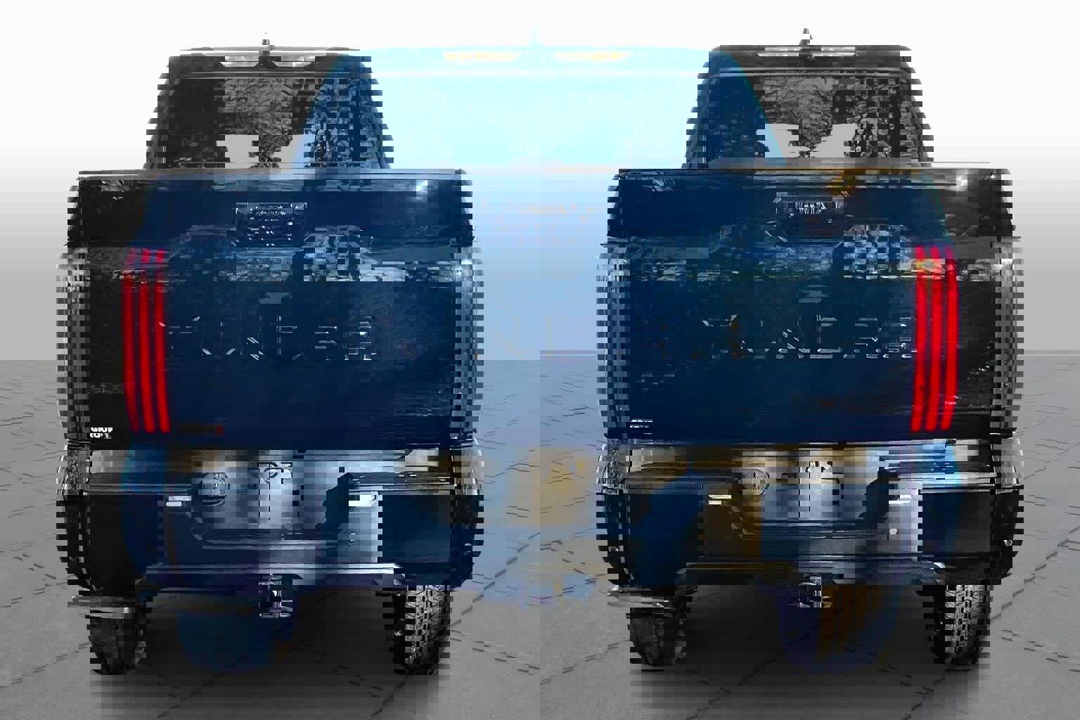 Used 2024 Toyota Tundra Platinum image 4