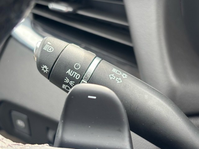 Certified 2023 Buick Enclave Essence image 20