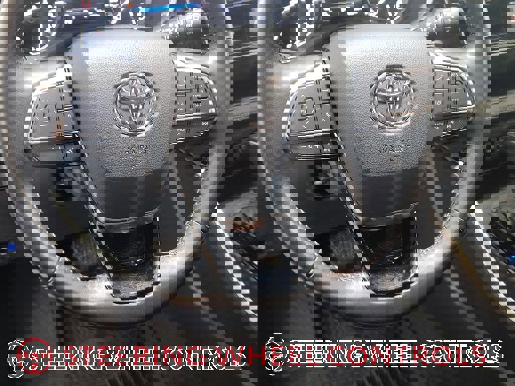 Certified 2021 Toyota Highlander XLE image 19