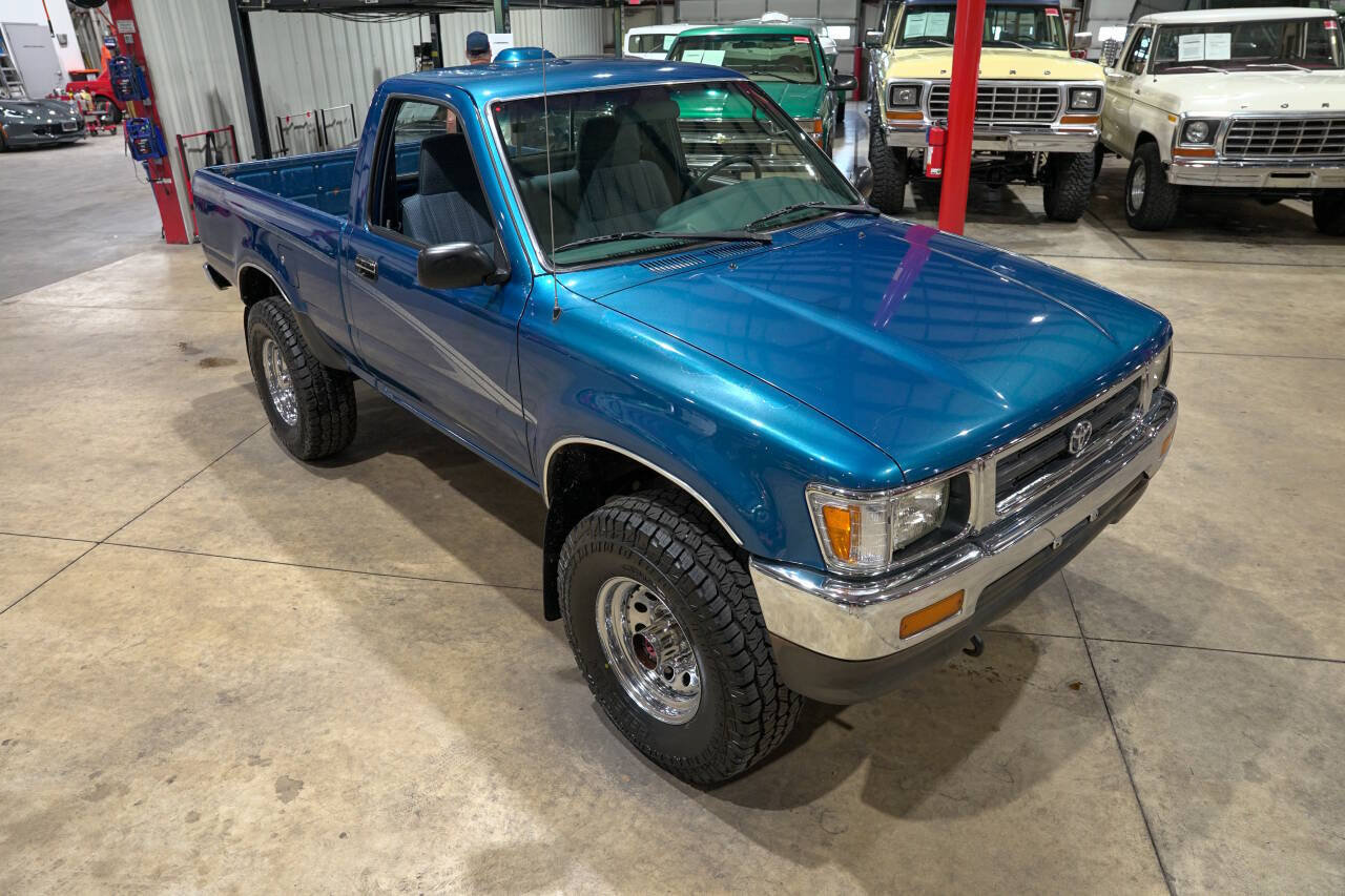 Used 1995 Toyota Pickup DX AWD/4WD image 14