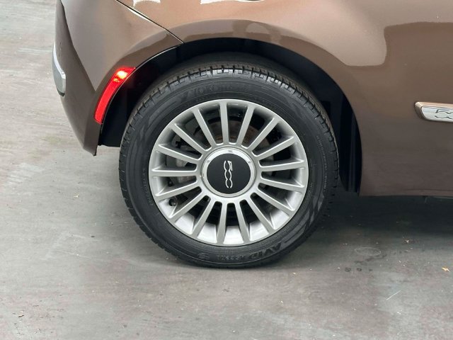 Used 2012 FIAT 500 Lounge w/ Luxury Leather Pkg FWD image 26
