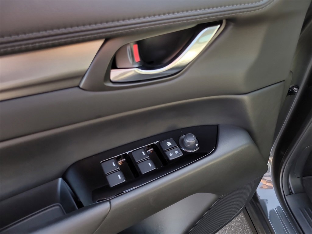 Used 2022 MAZDA CX-5 AWD 2.5 S w/ Preferred Package image 14