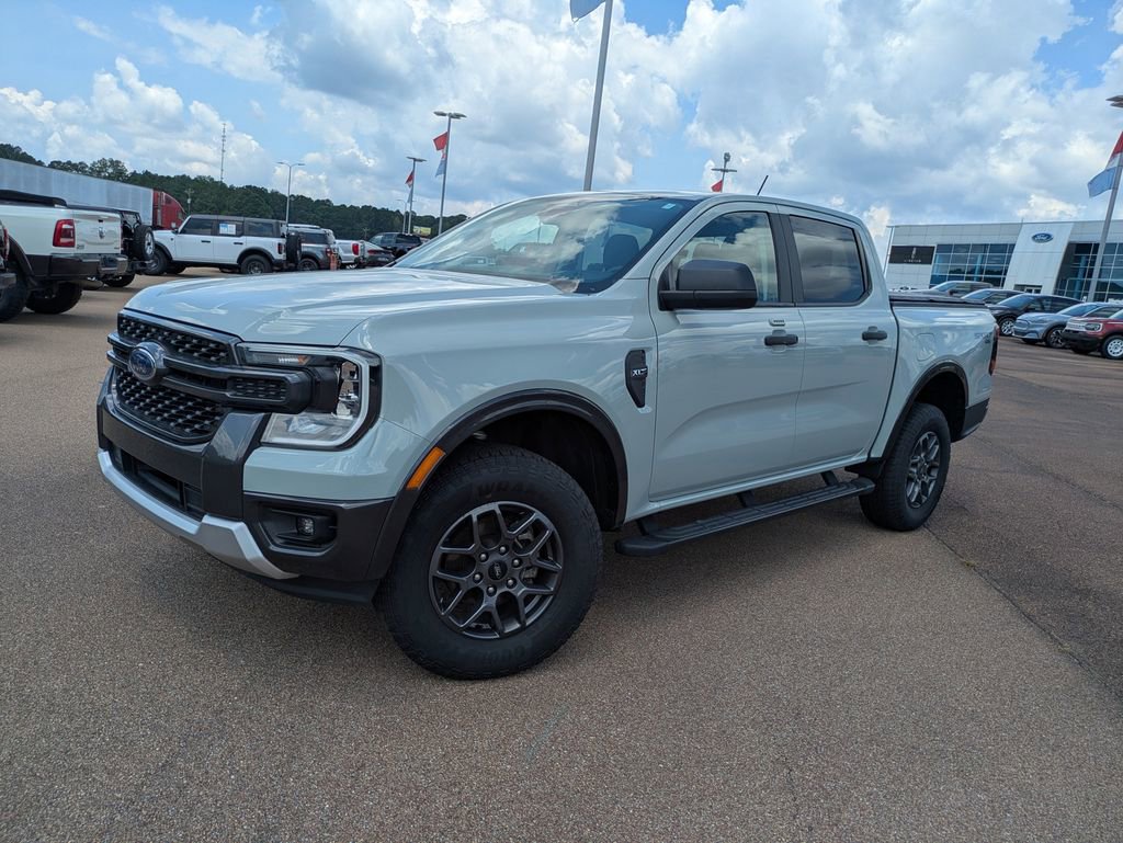 Used 2024 Ford Ranger XLT w/ Equipment Group 301A High image 4