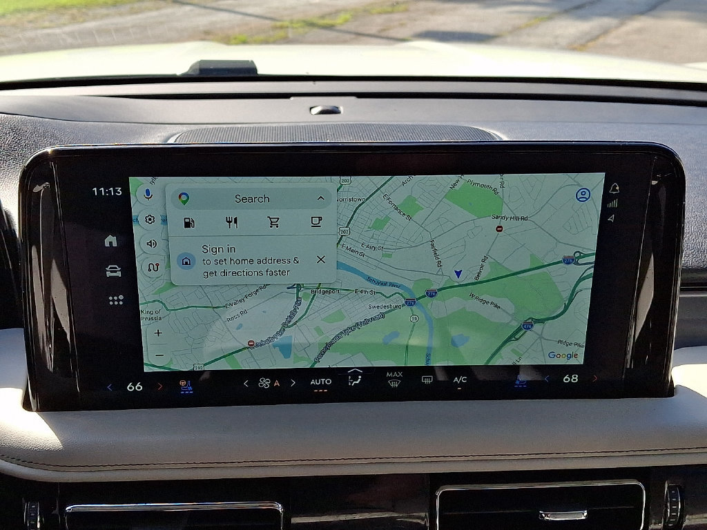Used 2025 Lincoln Aviator AWD image 19