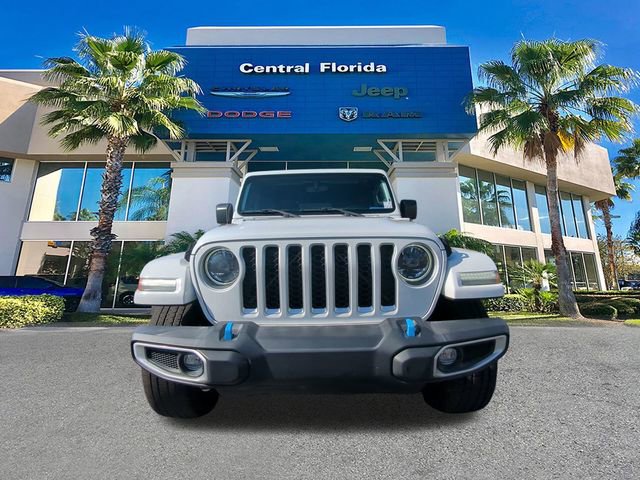 Used 2023 Jeep Wrangler Unlimited Sahara w/ Cold Weather Group image 3
