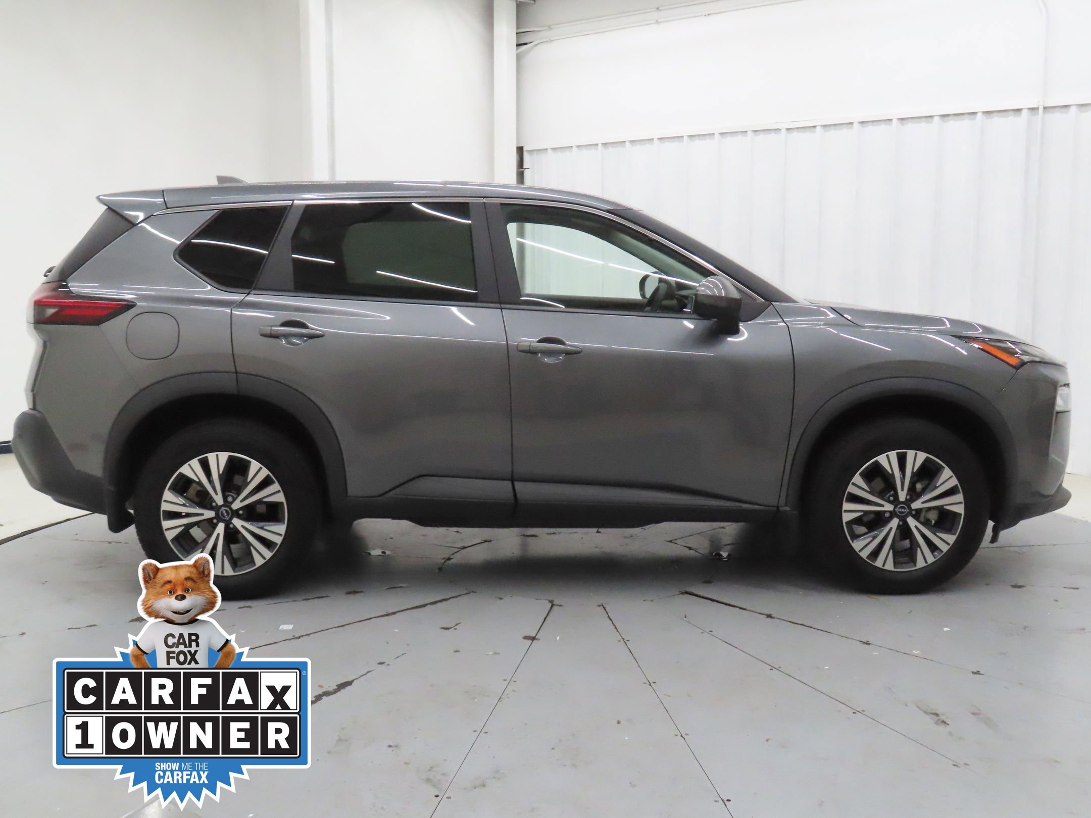 Used 2023 Nissan Rogue SV video 2