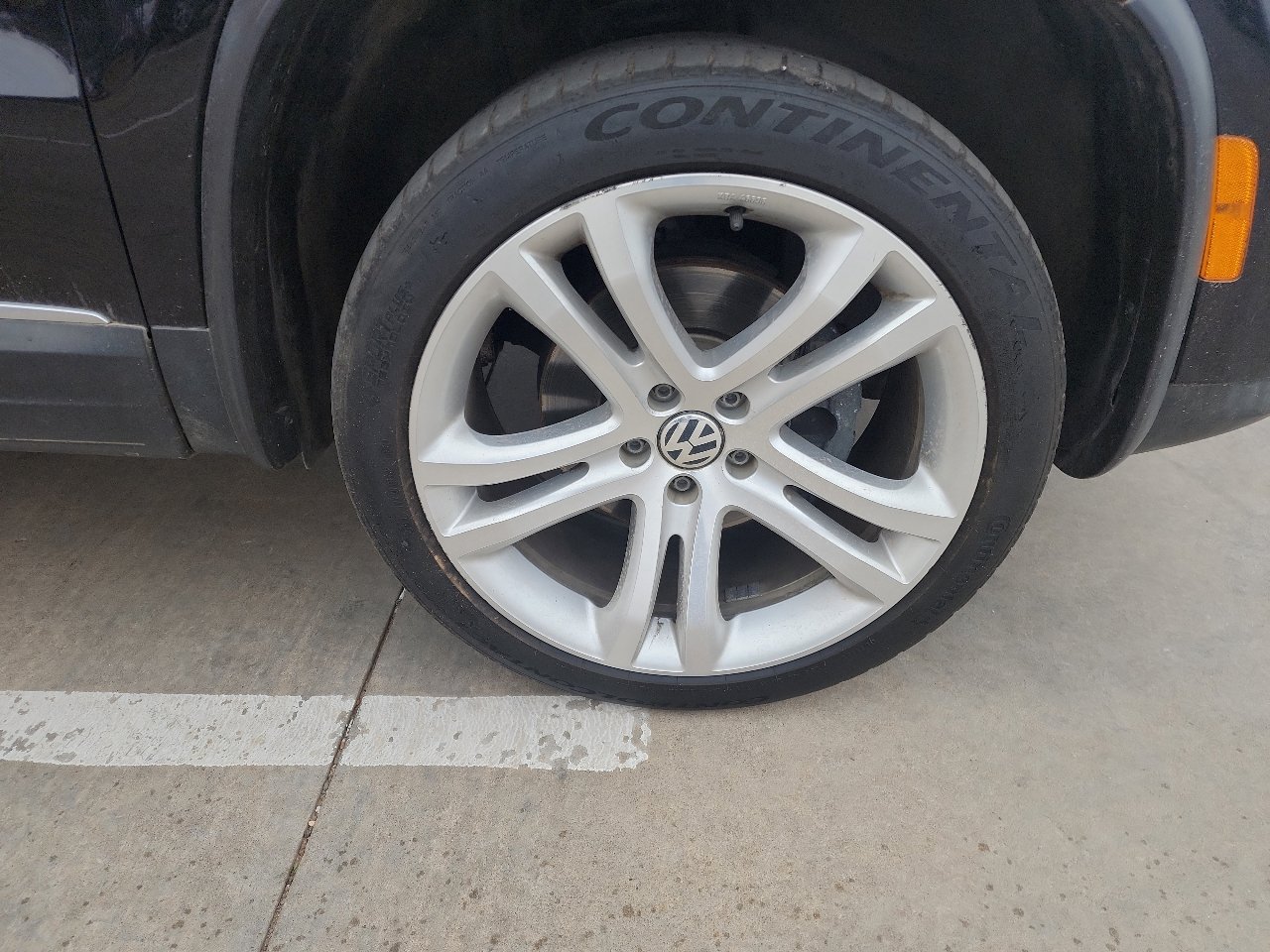 Used 2016 Volkswagen Tiguan SEL image 31