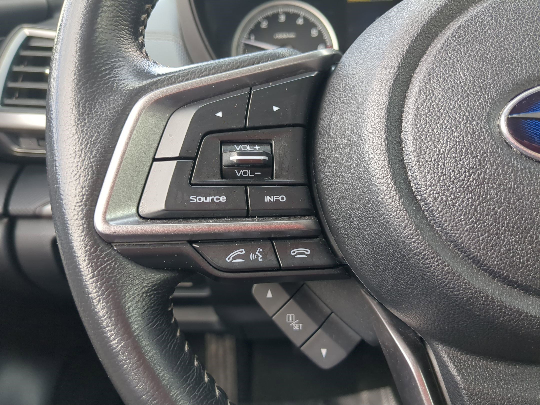 Used 2022 Subaru Forester Premium image 18