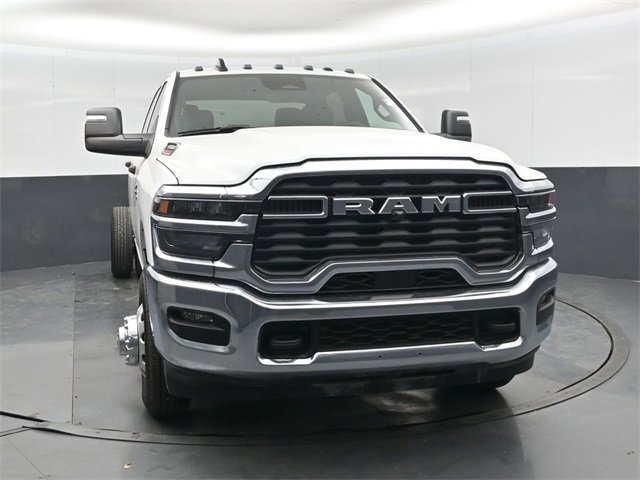 New 2026 RAM 3500 Tradesman w/ Chrome Appearance Group image 10