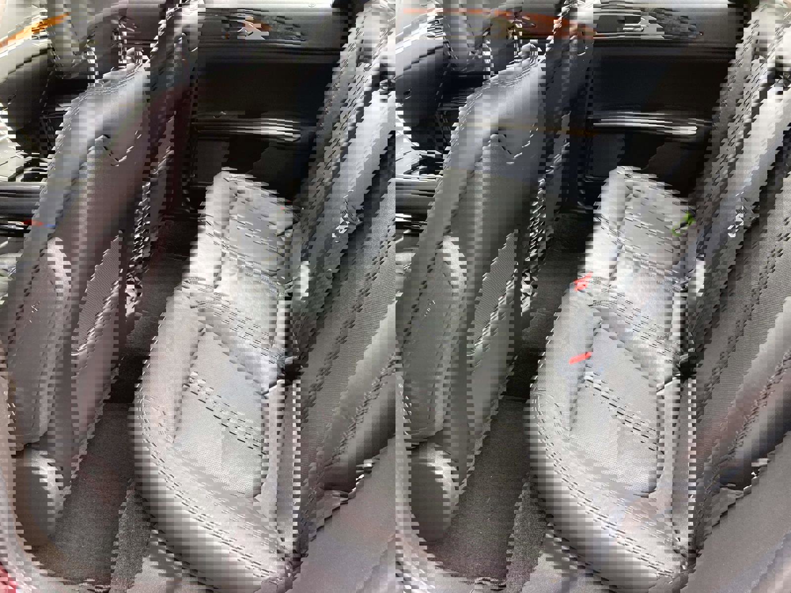 Used 2013 Lincoln MKZ Hybrid image 16