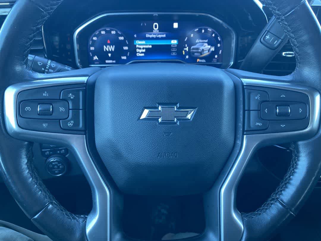 Used 2022 Chevrolet Silverado 1500 LT Trail Boss image 14