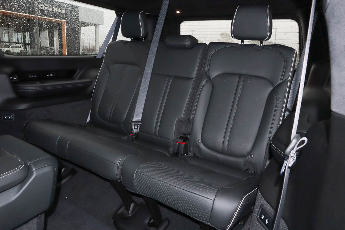 New 2024 Jeep Grand Wagoneer L Series II w/ Quick Order Packagew 28T image 20