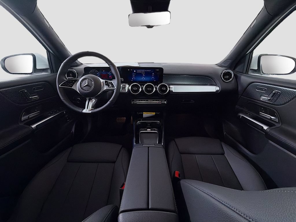 New 2026 Mercedes-Benz GLB 250 4MATIC image 9