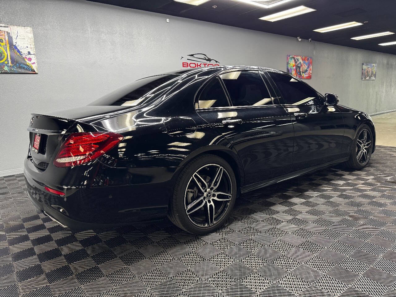 Used 2020 Mercedes-Benz E 350 Sedan image 13