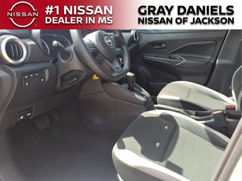 Used 2025 Nissan Versa S w/ S Plus Package FWD image 10
