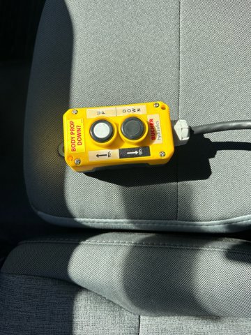 New 2025 Ford F550 4x4 Regular Cab Super Duty image 11