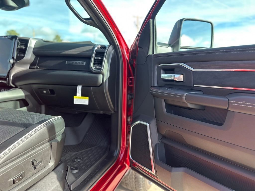 New 2026 RAM 2500 Laramie w/ Sport Appearance Package image 9