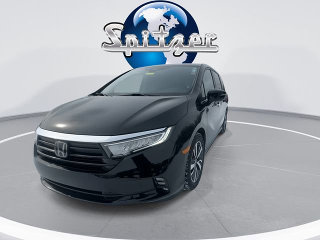 Used 2024 Honda Odyssey Touring image 3