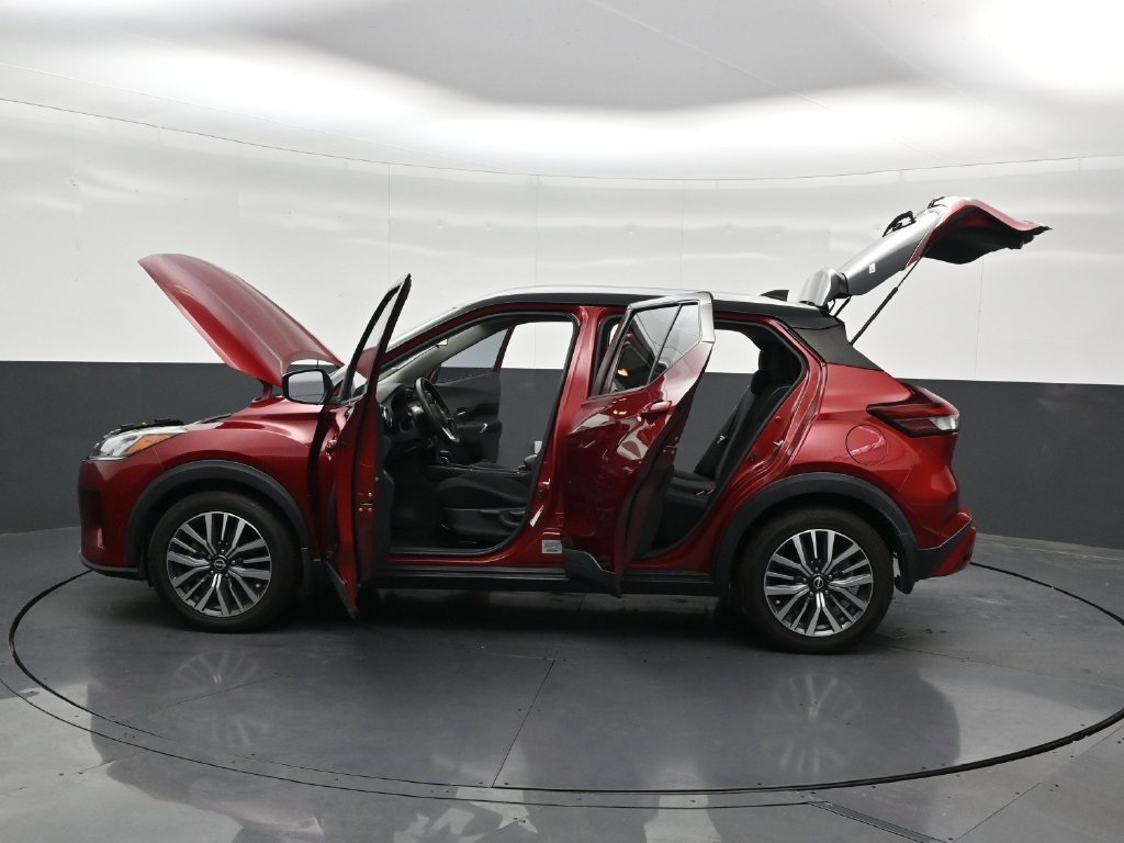 Used 2022 Nissan Kicks SV FWD image 33