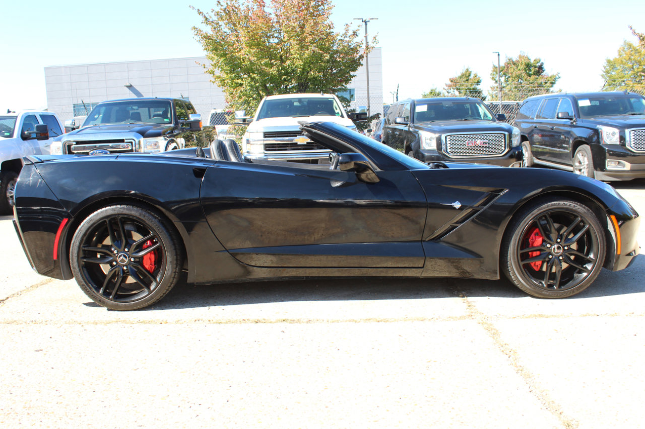 Used 2015 Chevrolet Corvette Stingray Convertible w/ 3LT Preferred Equipment Group image 12