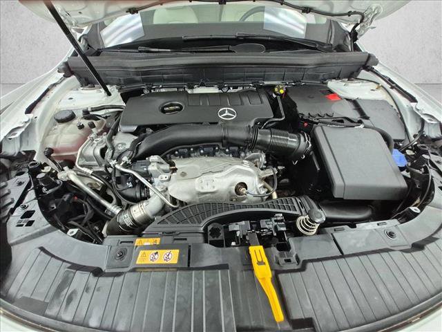 Used 2022 Mercedes-Benz GLB 250 image 27
