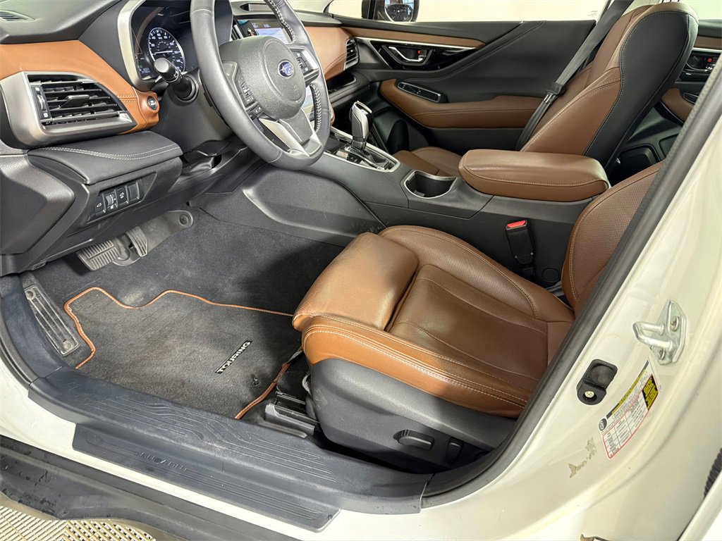 Used 2022 Subaru Outback Touring image 11