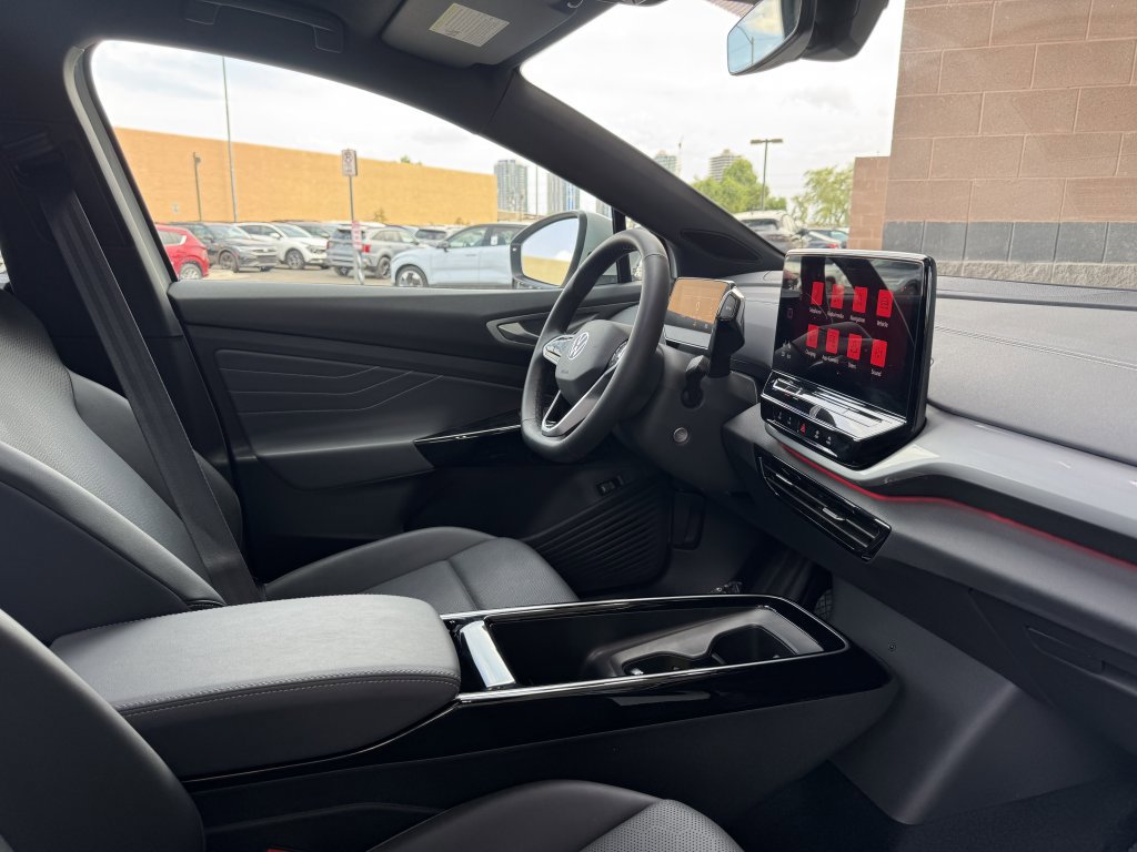Used 2024 Volkswagen ID.4 S RWD image 39