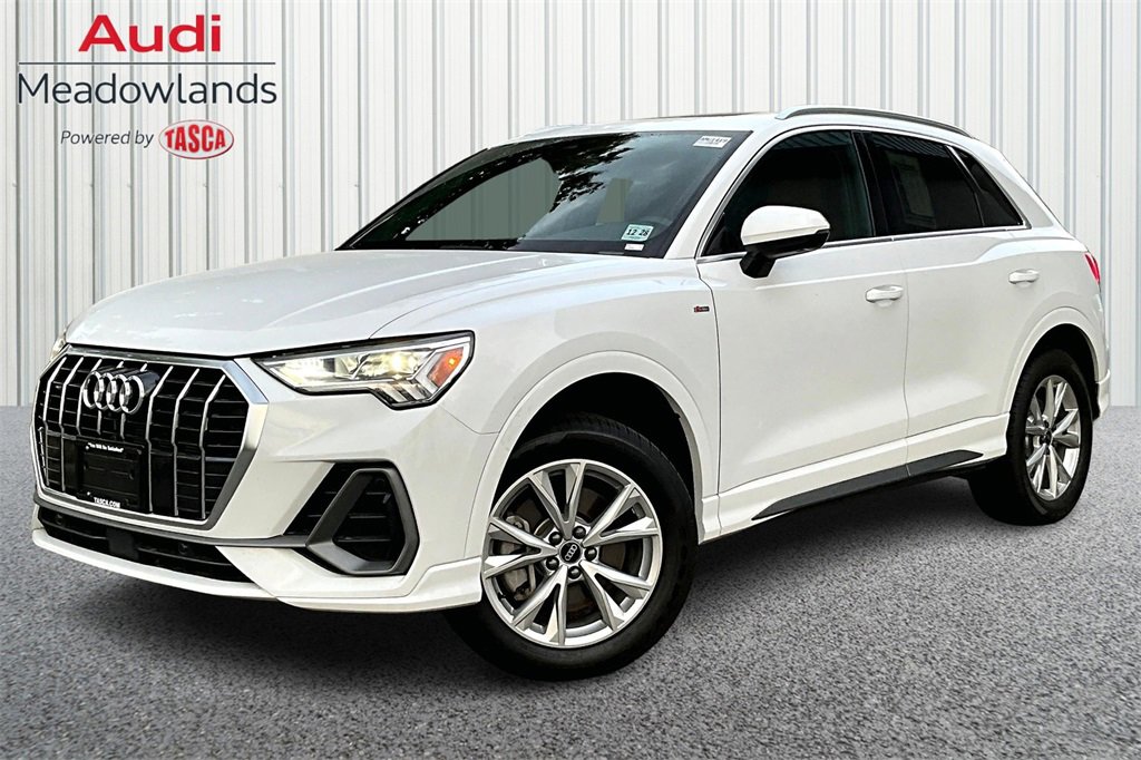 Used 2024 Audi Q3 2.0T Premium Plus
