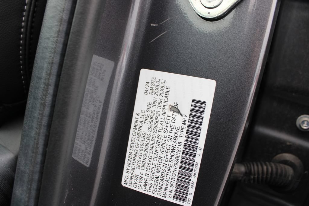 Certified 2025 Honda Pilot Touring image 41