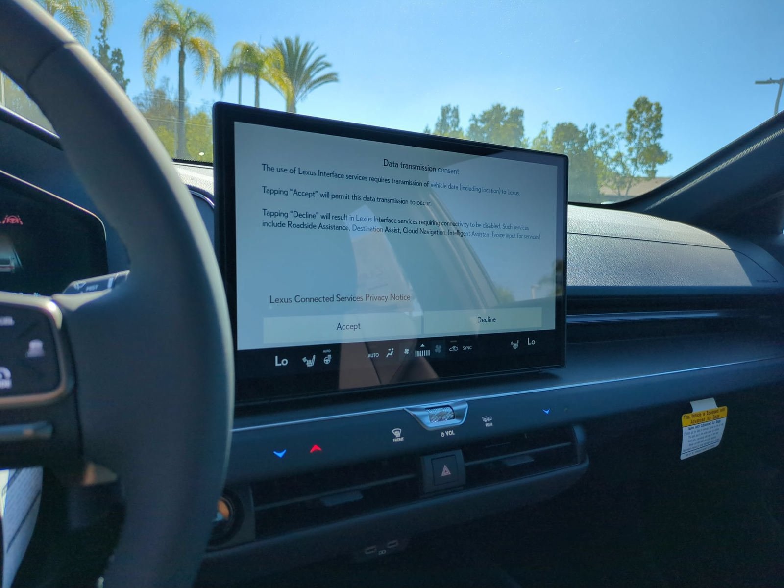 New 2026 Lexus ES 350e w/ Convenience Package FWD image 17