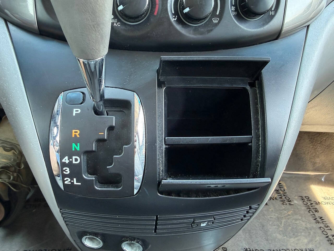 Used 2008 Toyota Sienna LE FWD image 37