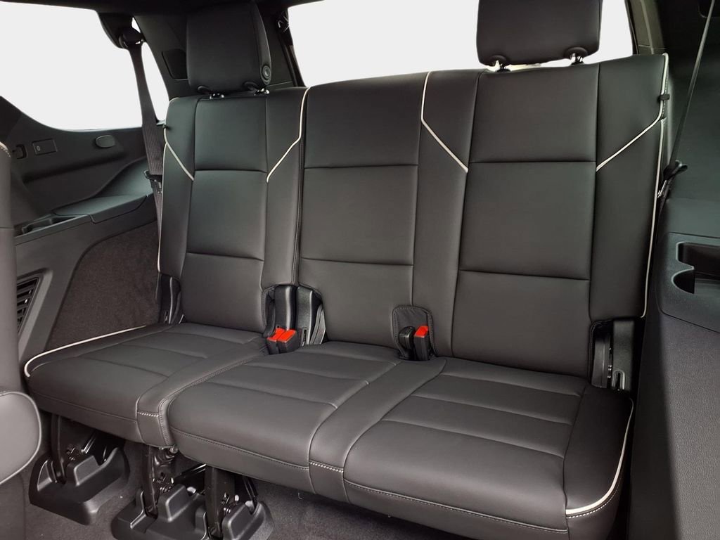 New 2026 Cadillac Escalade Luxury w/ Touring Package AWD/4WD image 11