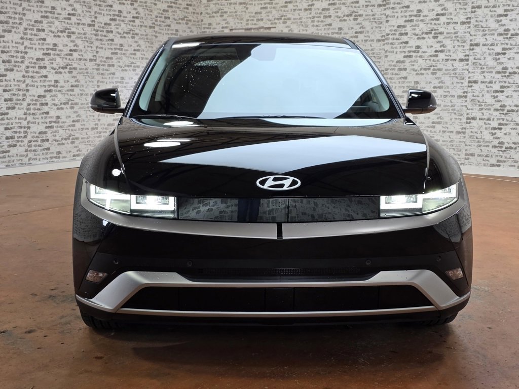 New 2026 Hyundai Ioniq 5 SEL image 3