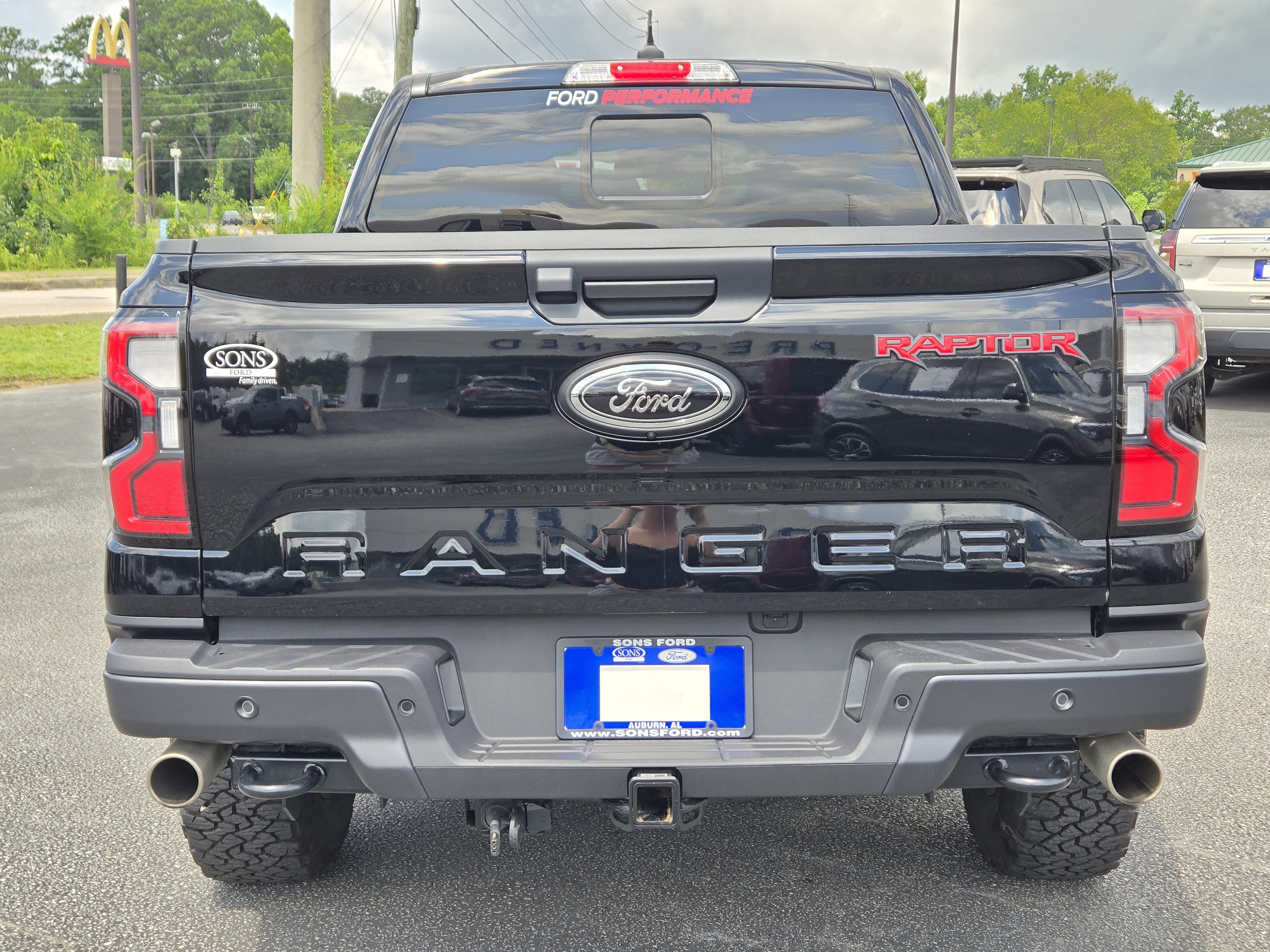 Certified 2025 Ford Ranger Raptor AWD/4WD image 9